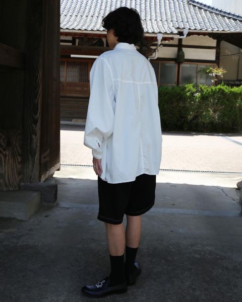 Graphpaper Garment Dyed Poplin Umbrella Yoke Shirt(GM211-50032) style. 2021.04.26.