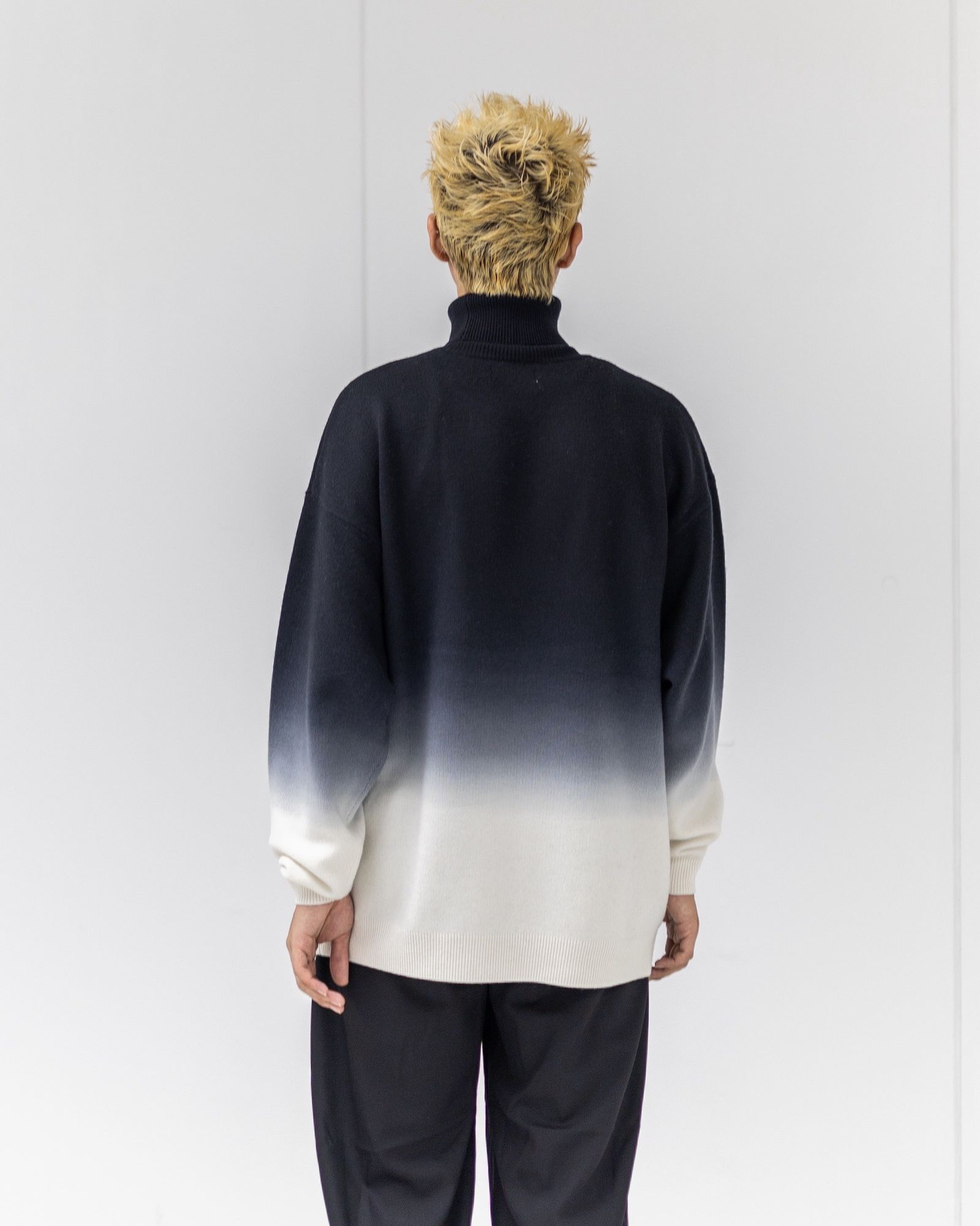 Graphpaper Gradient Dyed Wool Hight Neck Knit 9月27日(土)新作発売！