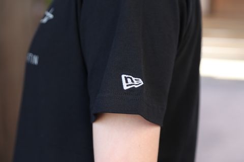 Yohji Yamamoto 新作半袖 コットン Tシャツ シグネチャーロゴ パリ ブラック レギュラーフィット style.2020.11.4
