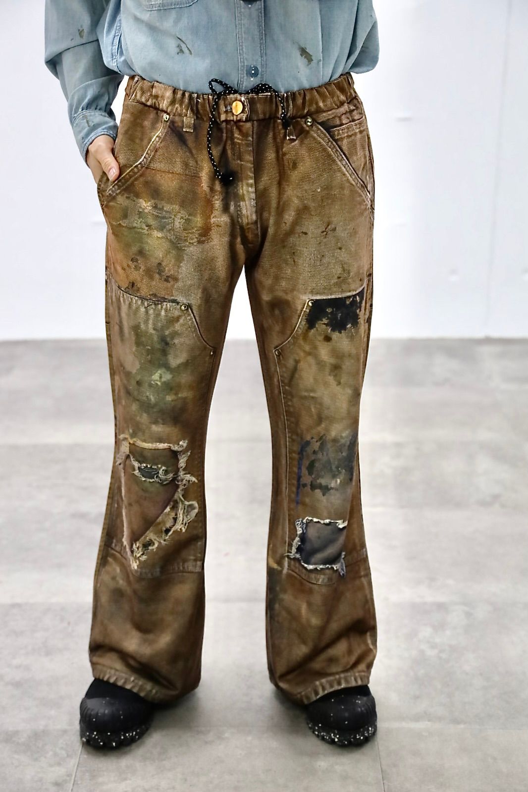 TALKING ABOUT THE ABSTRACTION PRINT FLARE PT"BROWN"スタイル20260118