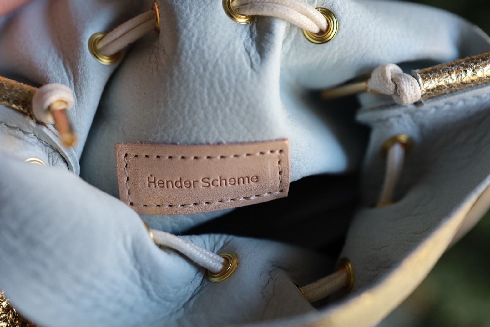 エンダースキーマ バッグpetal sac gloss(yv-b-psg)gold☆12月6日(土)発売！