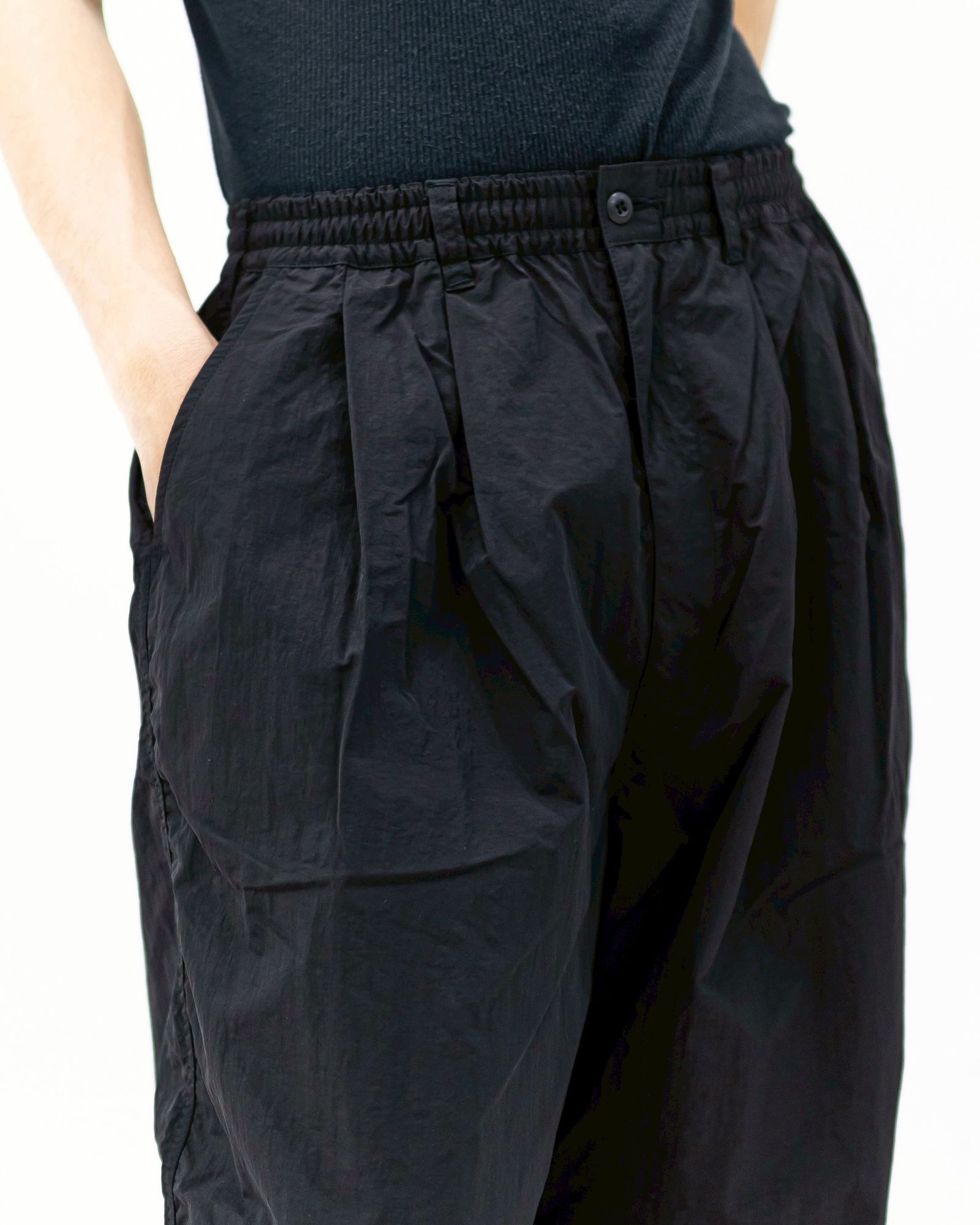 コムデギャルソンオム26SS ナイロンタッサー2タックイージーパンツ(HQ-P016-051)BLACK☆3月6日(金)発売！
