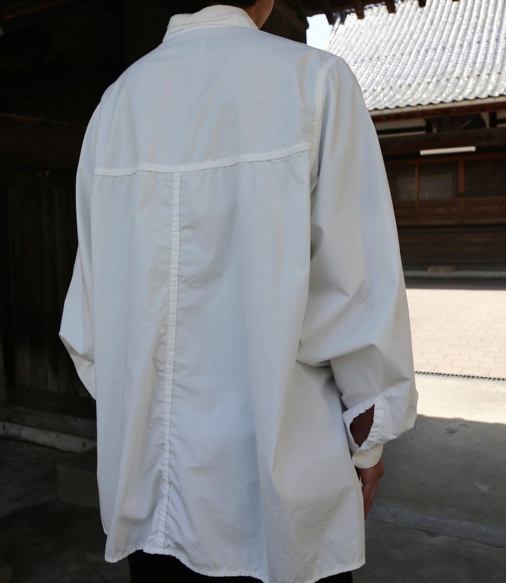 Graphpaper Garment Dyed Poplin Umbrella Yoke Shirt(GM211-50032) style. 2021.04.26.