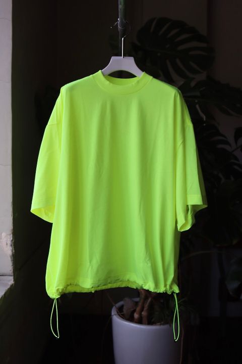 イズネス22SS BALLOON T-SHIRT(31SSSH05)FLASH YELLOW