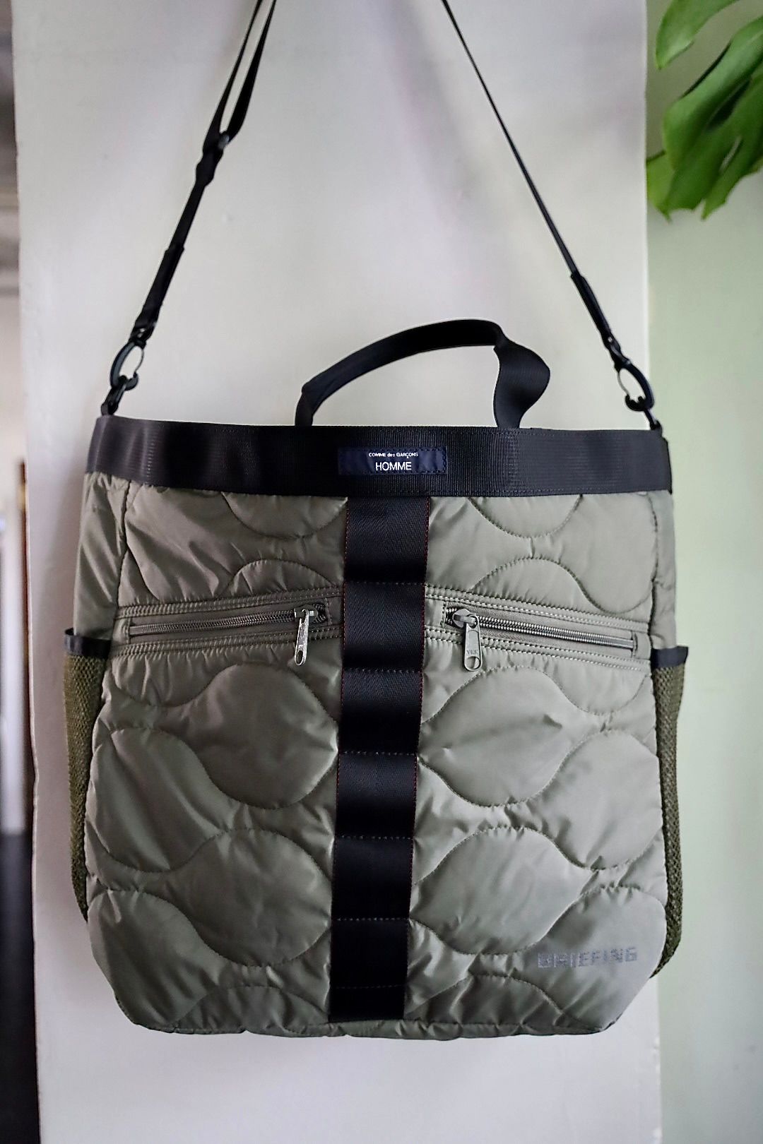 コムデギャルソンオム バッグ BRIEFING W-NAME REVERSIBLE BAG(HR-K208-051)BLACK×KHAKI