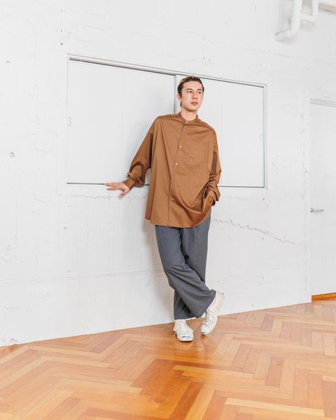 グラフペーパー  Silicon Poplin Oversized Band Collar Shirt 3月1日(土)発売！