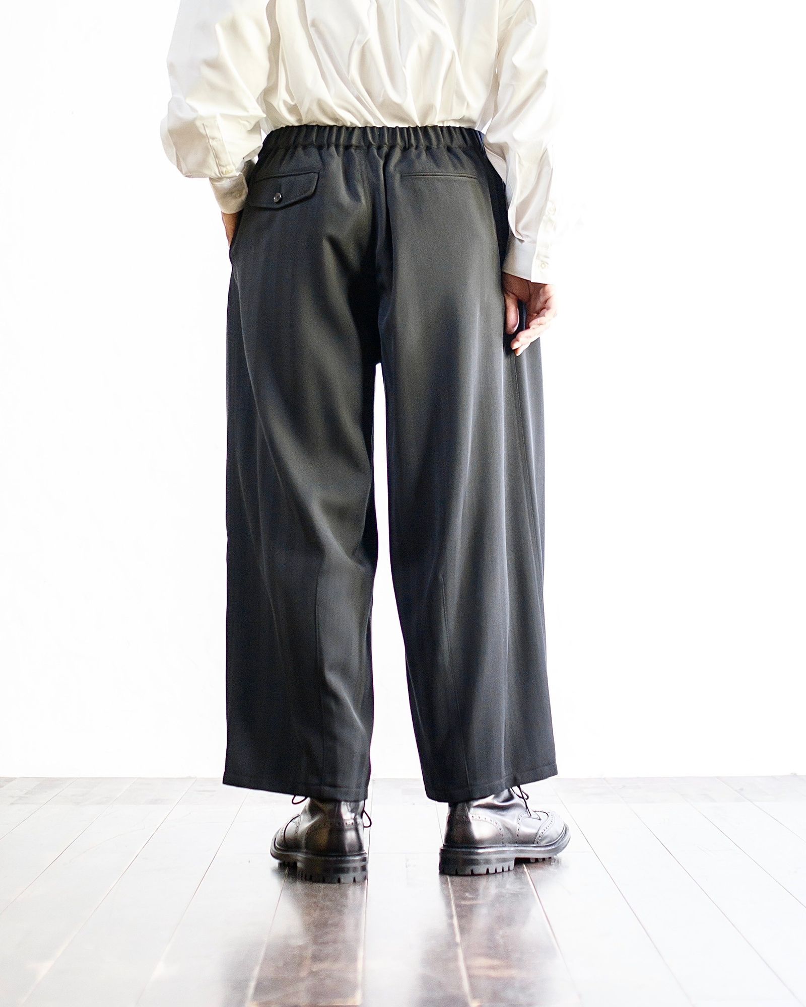 Graphpaper - グラフペーパー is-ness for GP Vintage Wool Balloon Chef pants  (GM244-40020)BLACK | mark