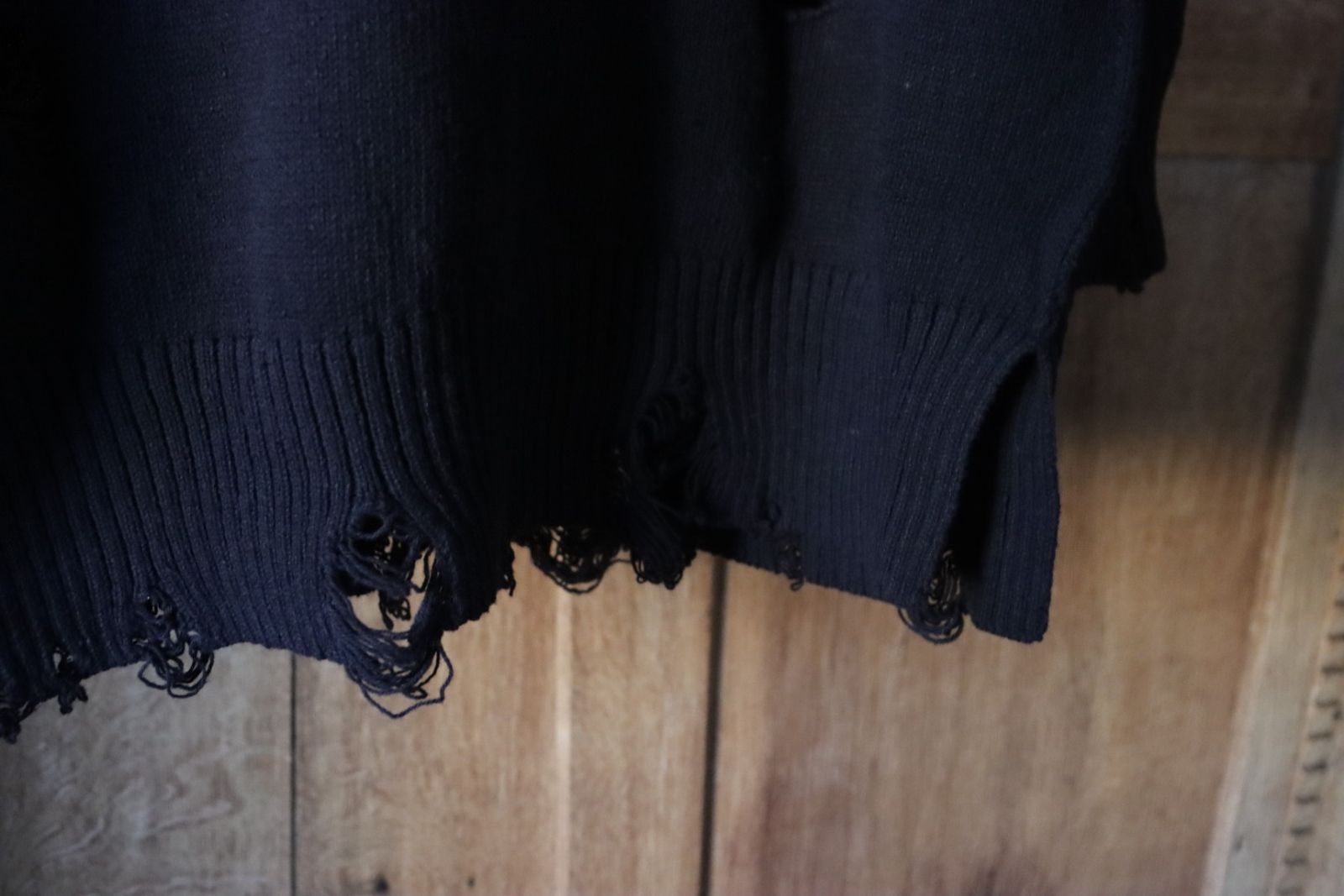 ヨウジヤマモト24SS 7G1P HOLE DESIGN DAMAGED LONG SLEEVE(HS-K16-094-2)BLACK