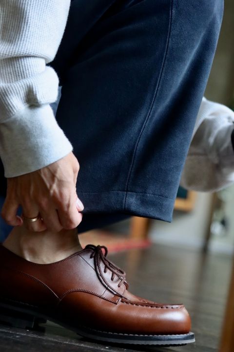 A.PRESSE 23AW Suede Trousers"NAVY"スタイル