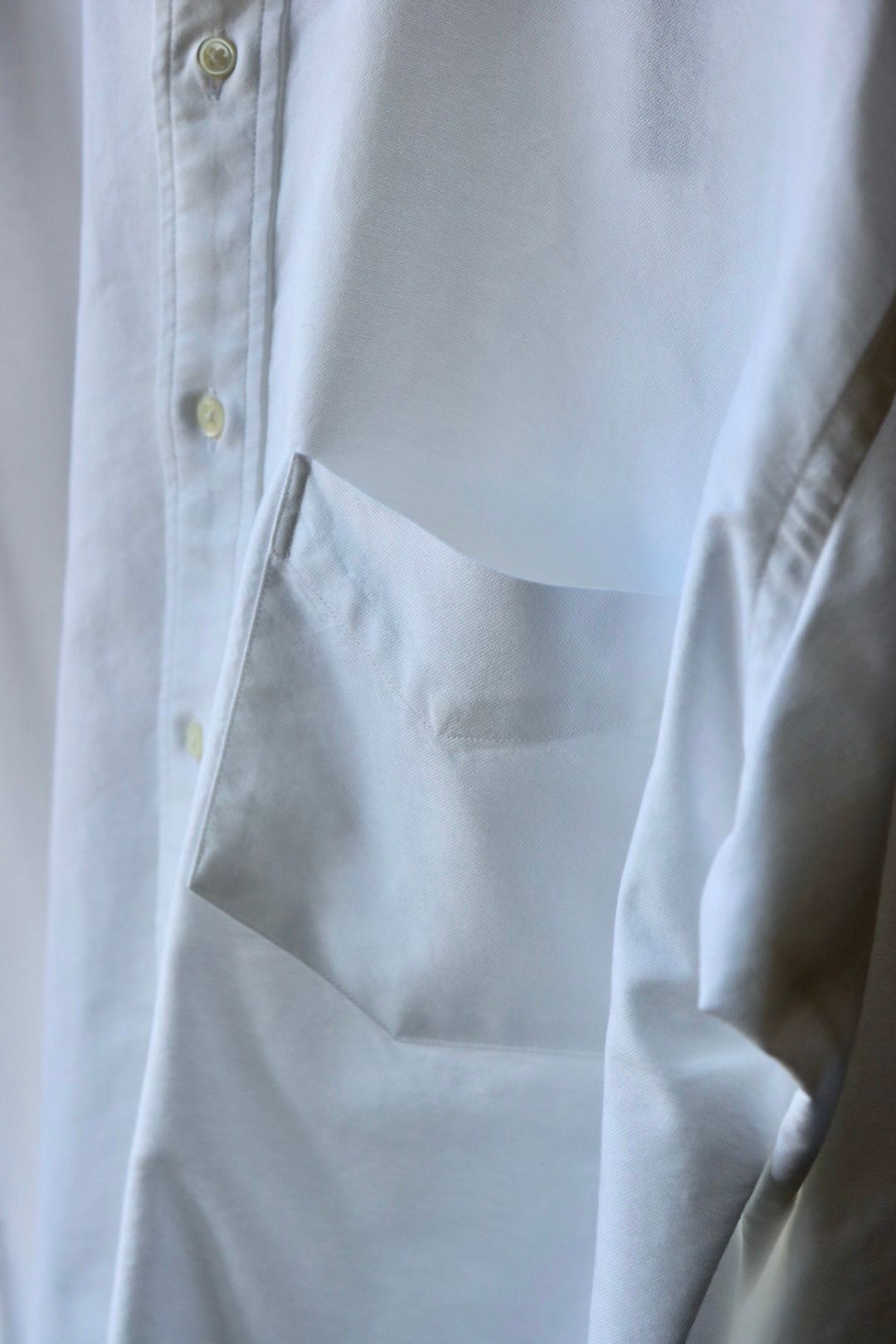 グラフペーパー24SS Oxford L/S B.D Box Shirt (GM241-50020B) WHITE