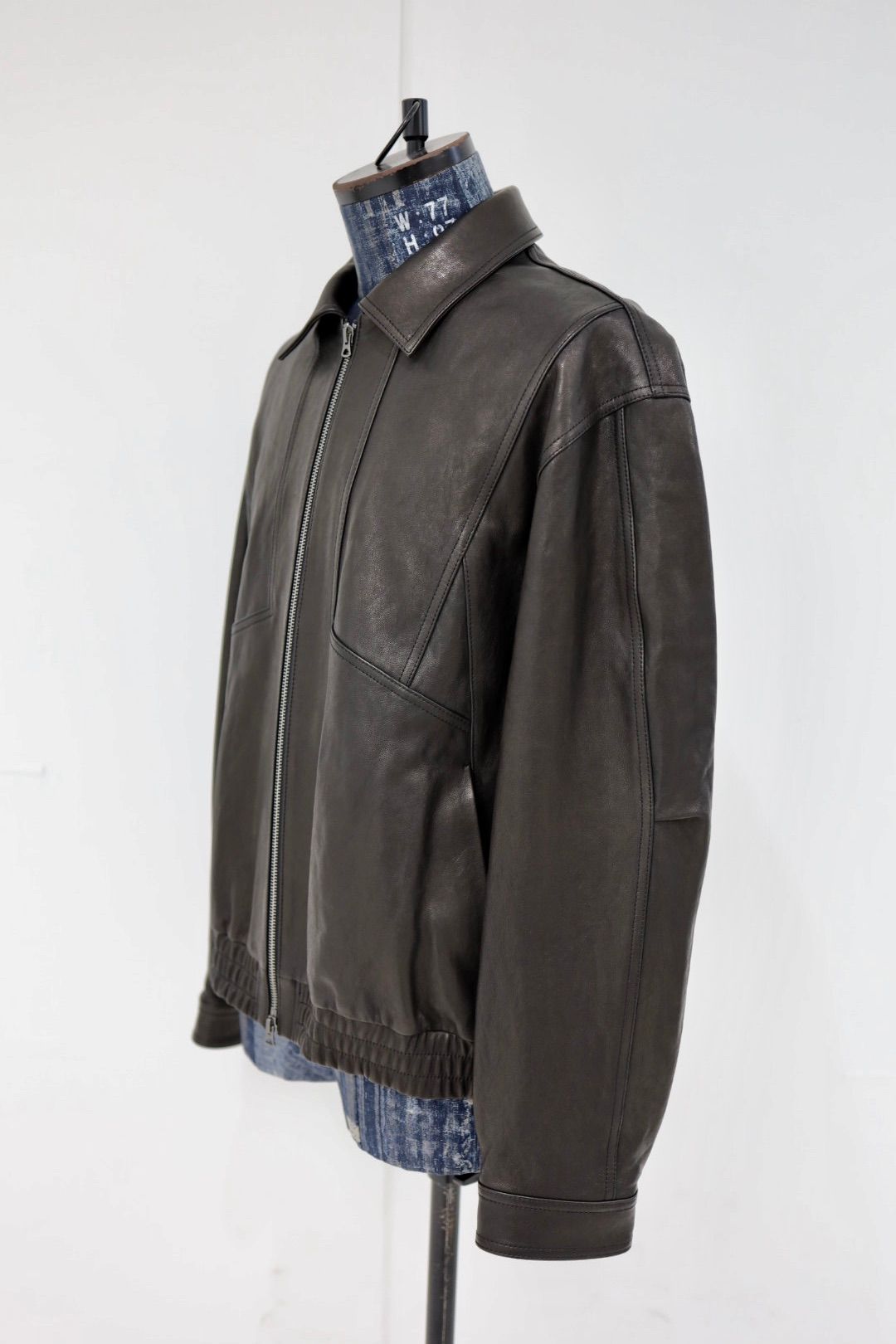 ANOTHER OFFICEアナザーオフィス Lambskin Utility Blouson(AOEWLJ001)BLACK
