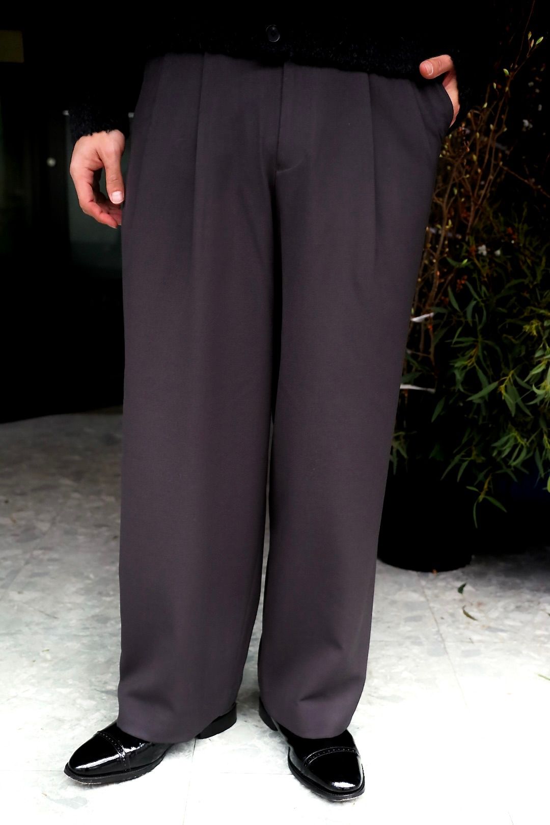 marka マーカ 26SS TWO TUCK MILITARY TROUSERS -RECYCLED POLYESTER NON-MULESED WOOL GABARDINE-(M26A06PT01C)CHARCOAL GRAY☆新作発売！