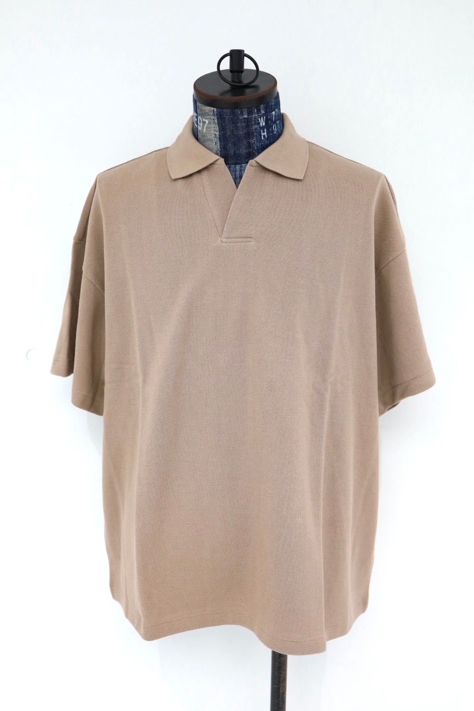 グラフペーパー 26SS Cotton Pique Jersey S/S Skipper Polo(GU261-70416)TAUPE☆4月11日(土)発売！