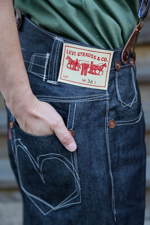 JUNYA WATANABE MAN Levi’s® Wネームサスペンダー付きデニムパンツstyle.2021.2.9.