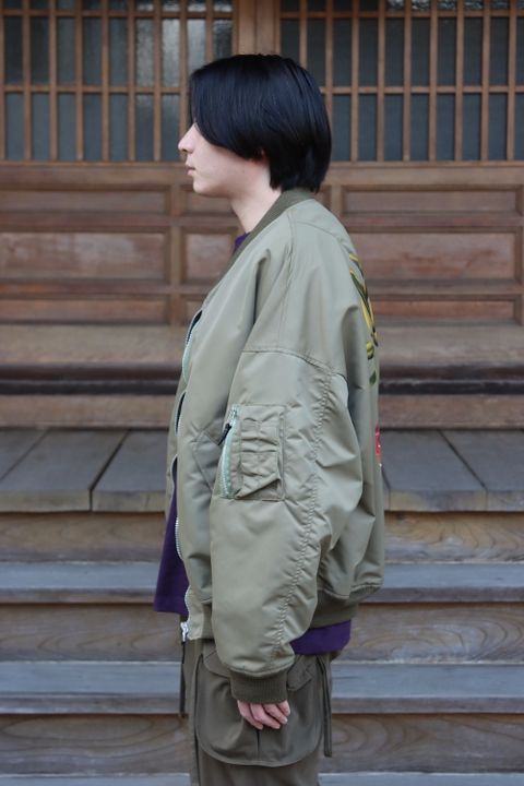 doublet VEGETABLE DYED MA-1(22SS13BL132) style.2022.1.19.