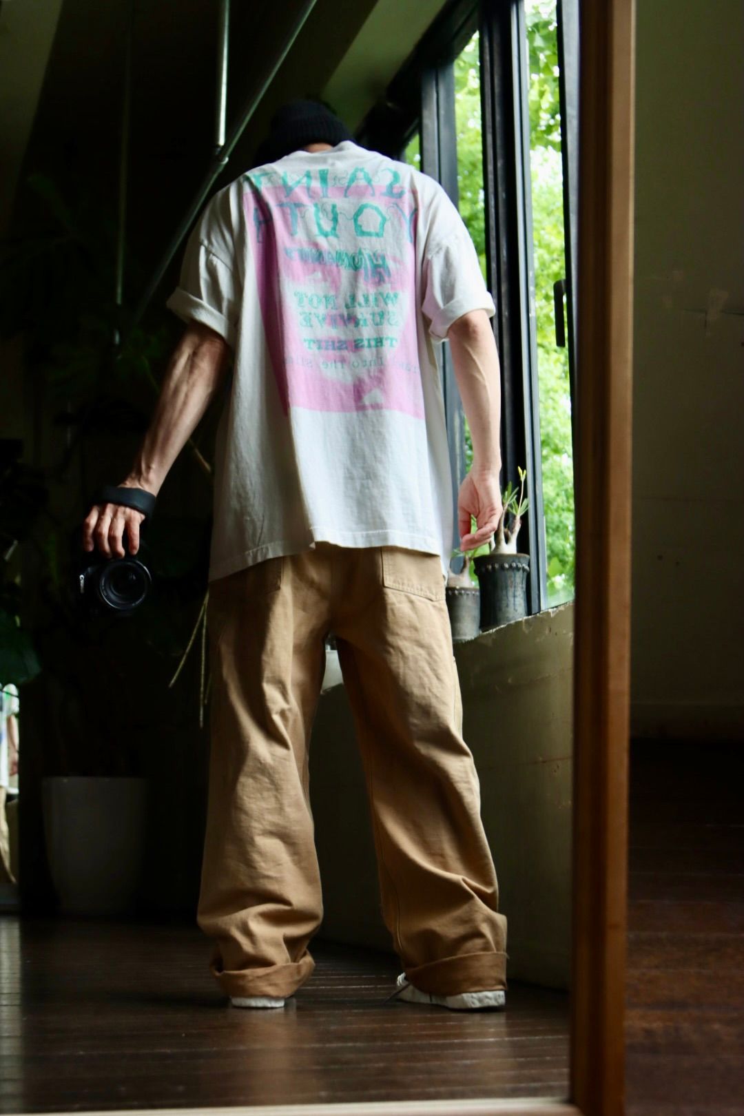 セントマイケル 23SS HUMANITY SS TEEスタイル