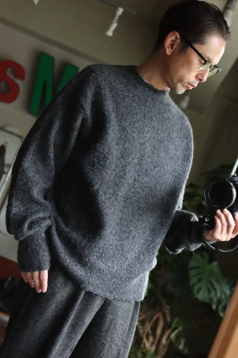 blurhms 22FW Wool Alpaka Napping Knitスタイル.2022.9.25.