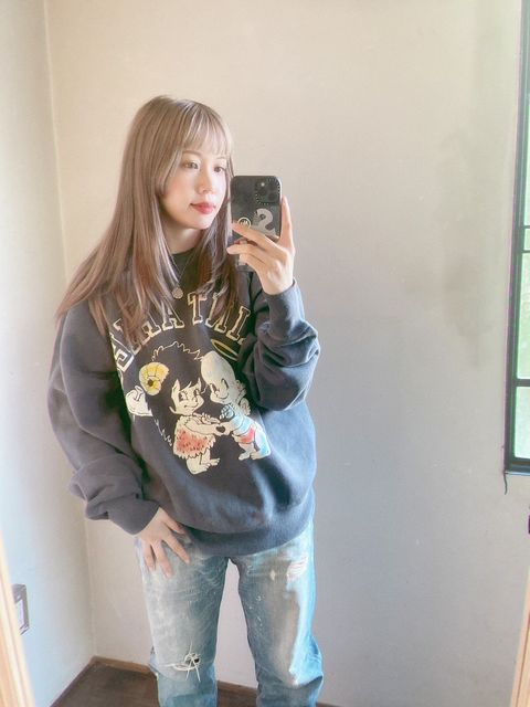 ©SAINT M××××××23AW CREW NECK SWEAT_SAINT ARIES"BLACK"スタイル