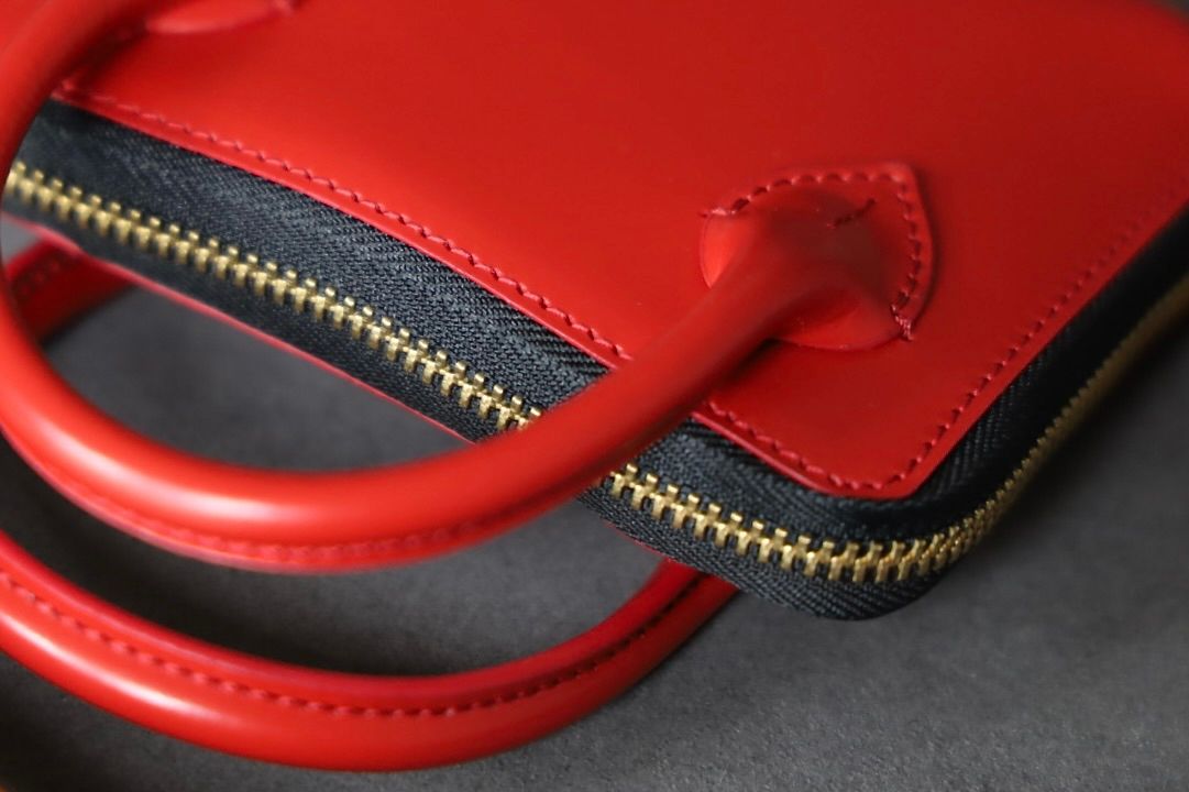 コムデギャルソン 財布 HANDELS WALLET 2つ折り財布(8Z-U210-051)RED☆9月27日発売！