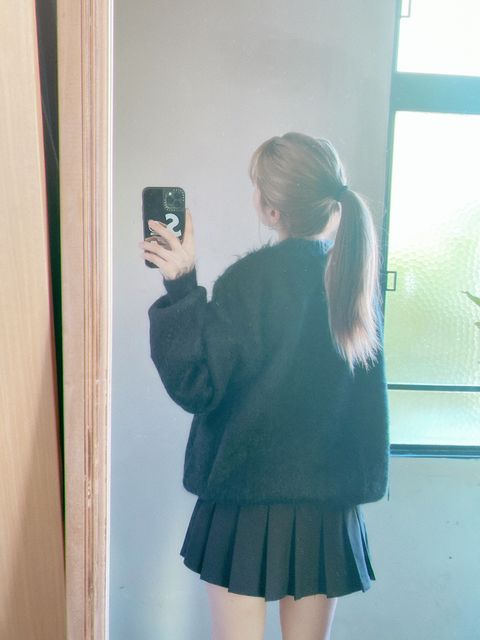 セントマイケル23AW 新作モヘアニットstyle.2023.10.19