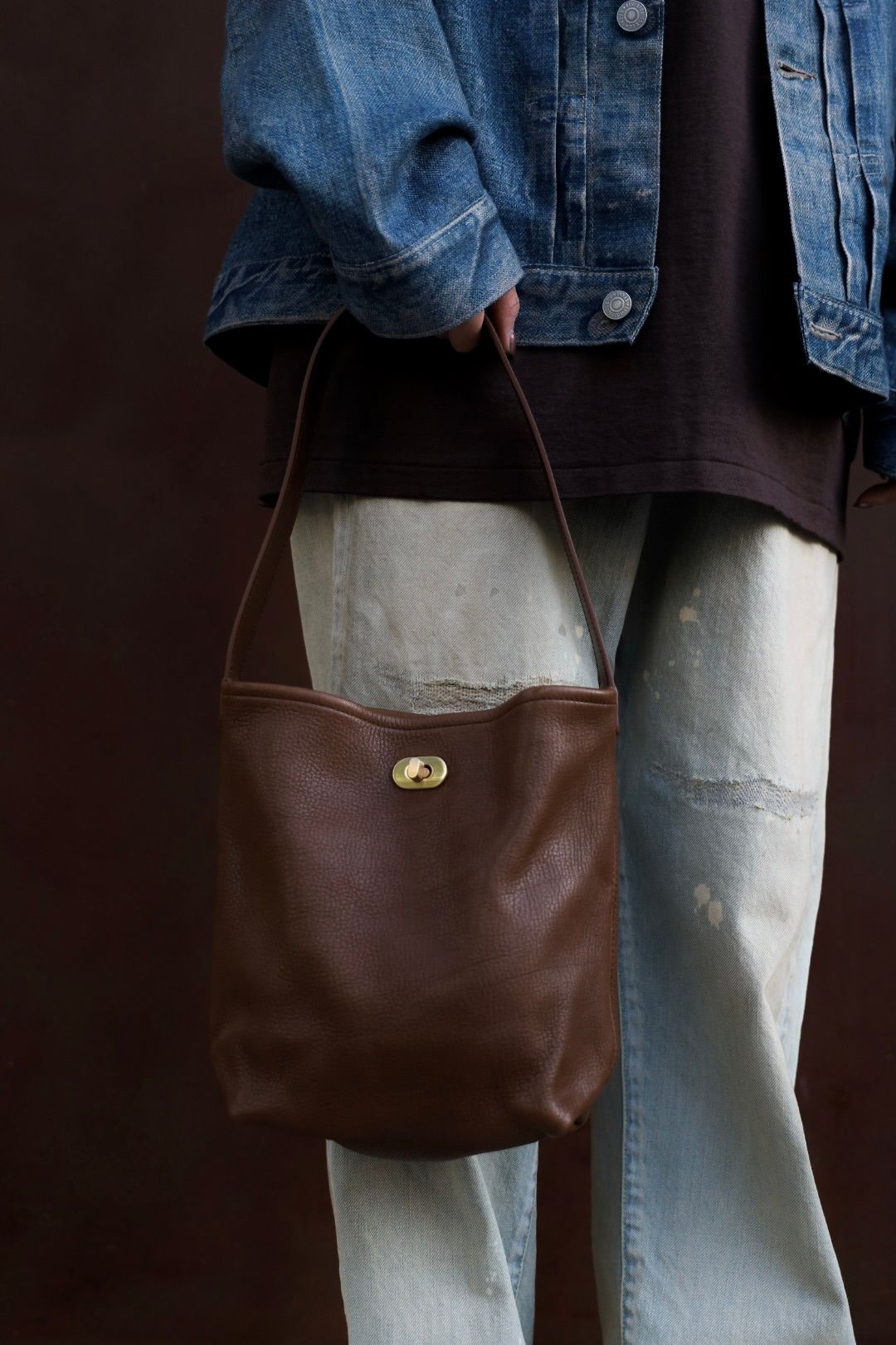 エンダースキーマ バッグ twist shoulder small(zw-b-tss)cognac