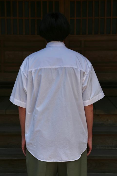 Dulcamara Broad Oversized S/S Regular Collar Shirt(GM212-50625B) style.2021.5.30