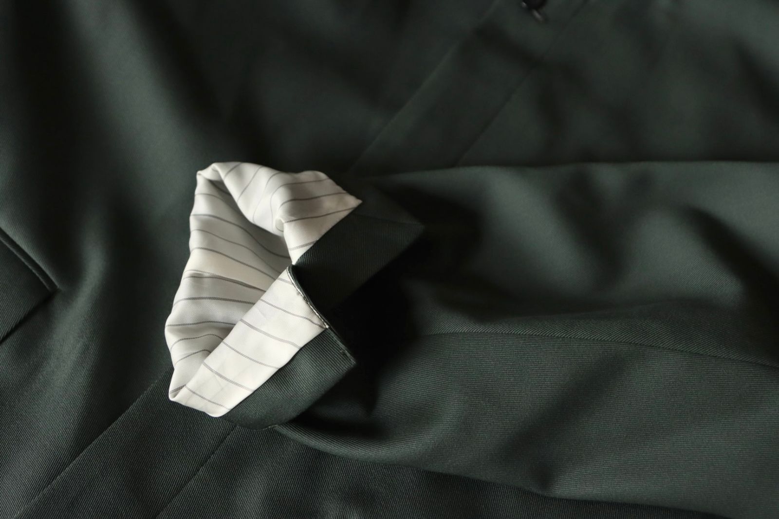 グラフペーパー Women's  25AW Techno Wool Nylon Stand Collar Short Jacket(GL253-20317)GREEN