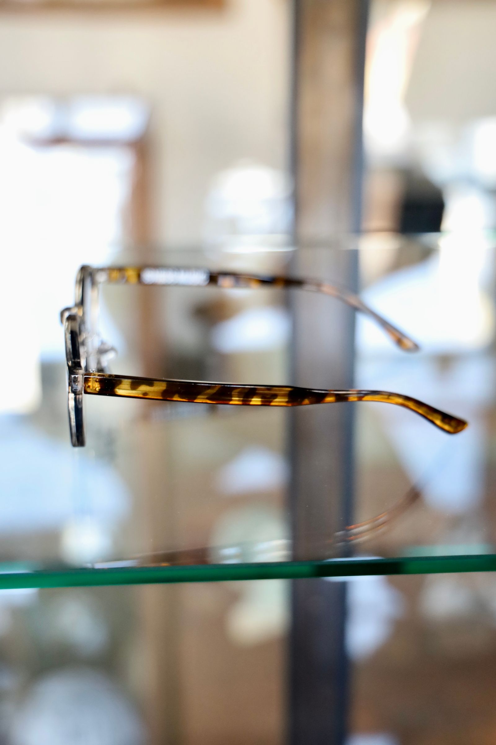 イズネスミュージックサングラス is-ness LARRY SUNGLASSES(BOSTON TYPE)CLEAR-GRAY