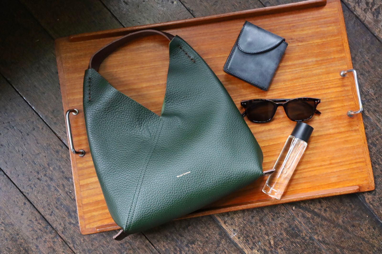 エンダースキーマ バッグ triangle bag(wt-rb-trb)moss green