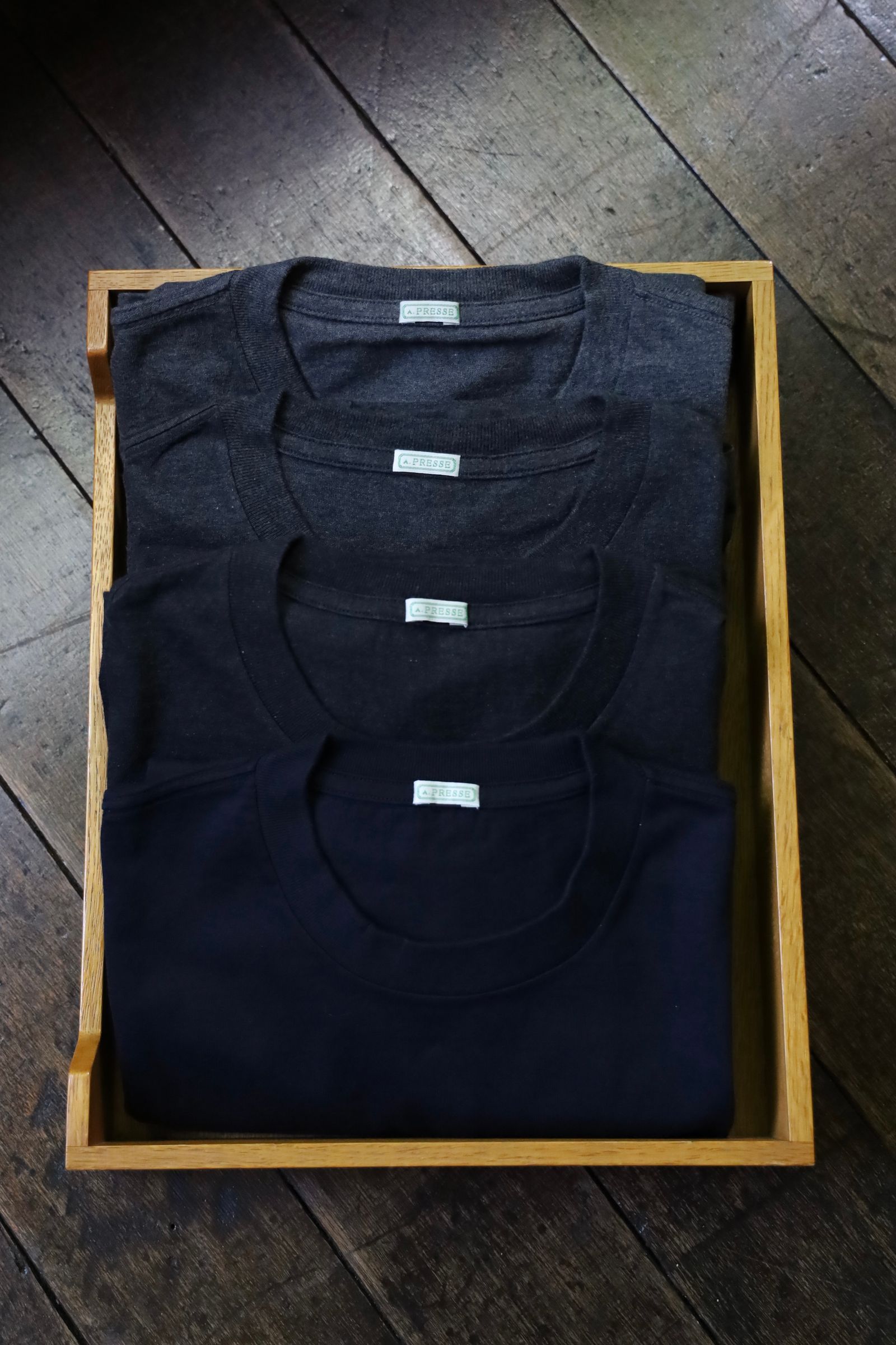 アプレッセ24SS Tシャツ Light Weight T-shirt(AP-5001)CHARCOAL☆5月3日(金)12:00発売！