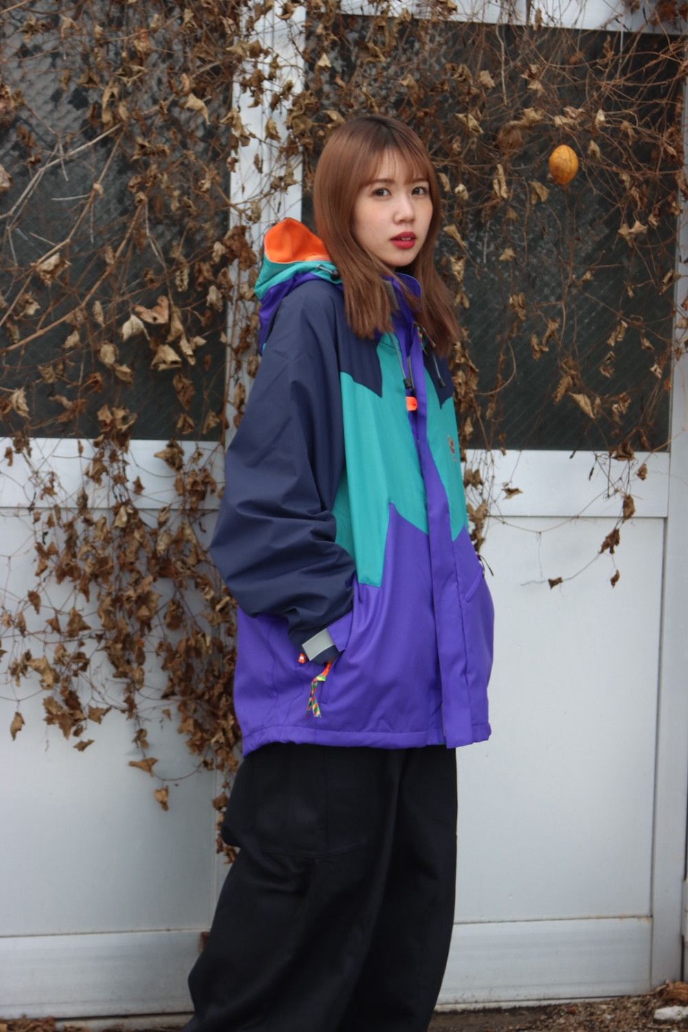 ホワイトＭサイズ2回着用美品IS-NESS THM ANNAPURNA MOUNTAIN JACKET