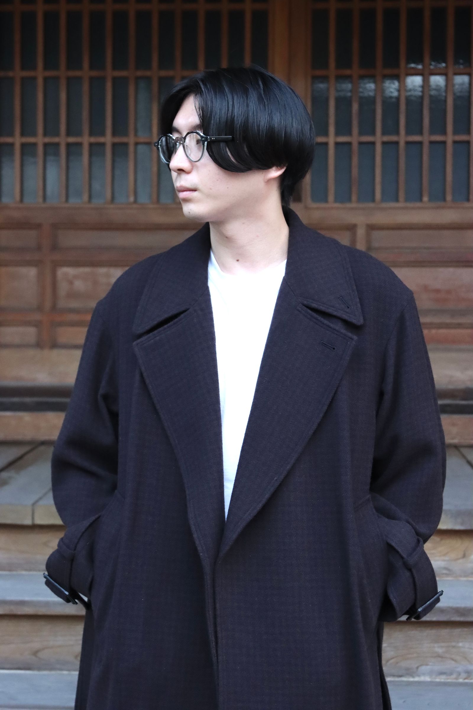 YOKE DOUBLE BREAST OVERCOAT"BLACK style"
