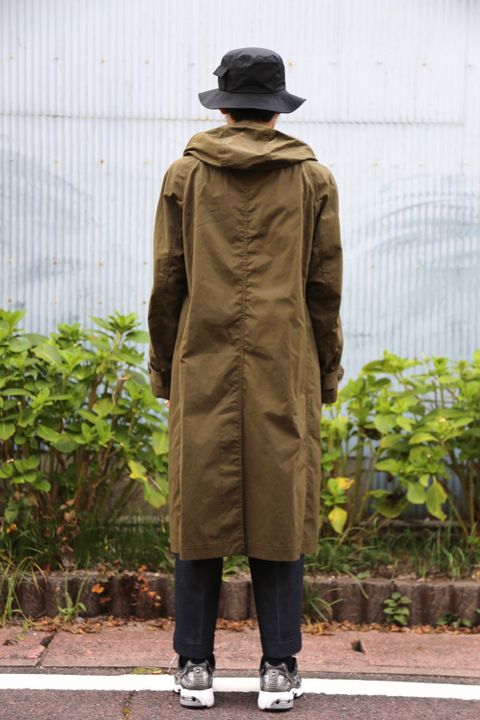 COMME des GARCONS HOMME 綿ナイロンウェザーフーデッドコート"KHAKI"Style.2020.8.9.