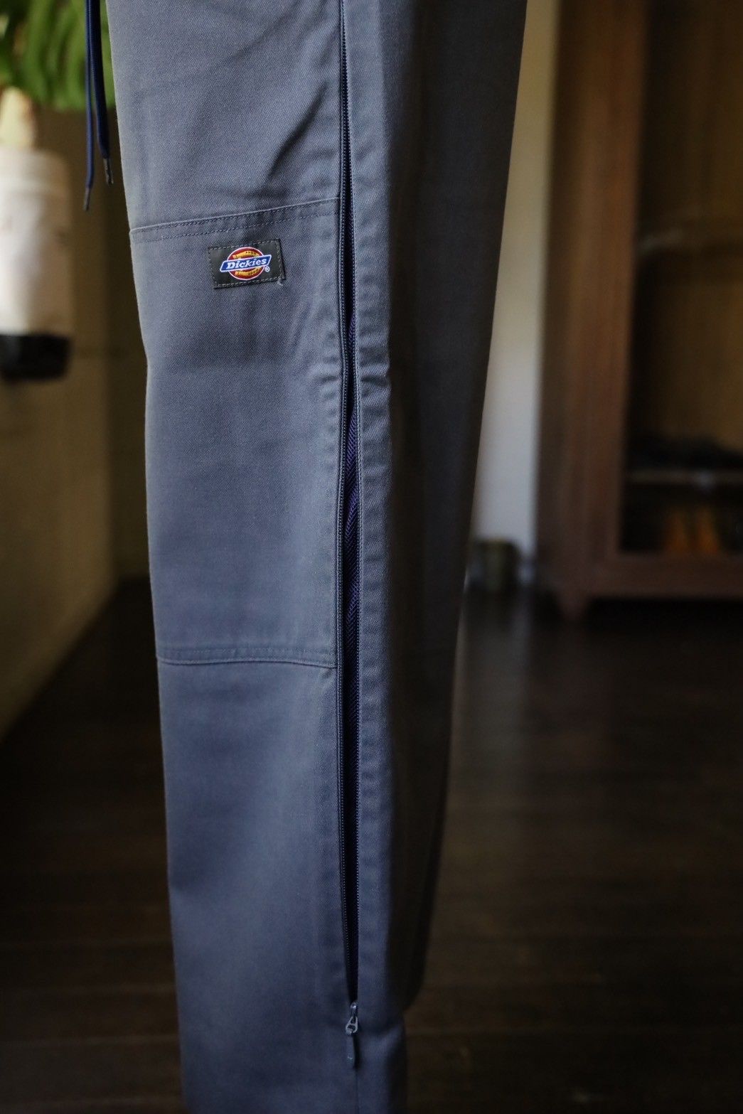 セダンオールパーパス FW24 Dickies® / Ventilation Double Knee Work Pant(SD24F-PT01) Charcoal☆9月28日(土)発売！
