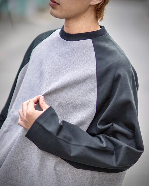 イズネス BALLOON RAGLAN LONG SLEEVE T SHIRT style