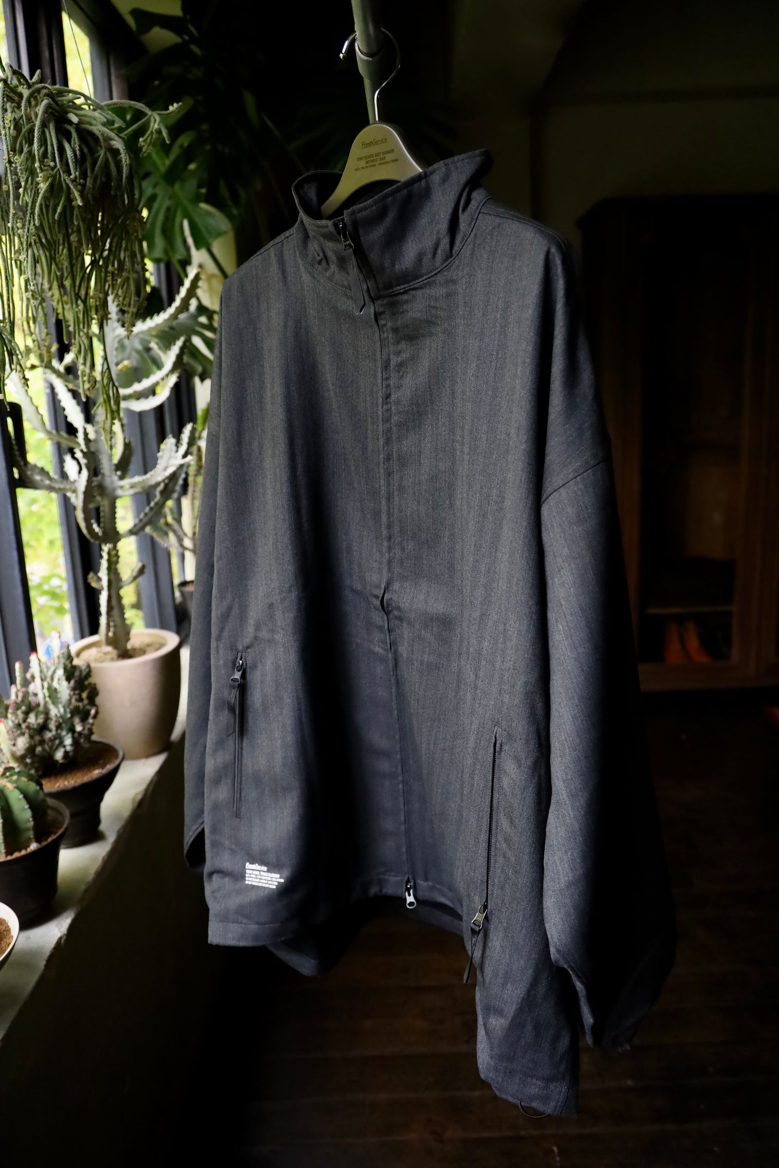 フレッシュサービス TECH WOOL TRACK BLOUSON(FSC244-30171)GRAY HERRINGBONE☆再入荷しました！
