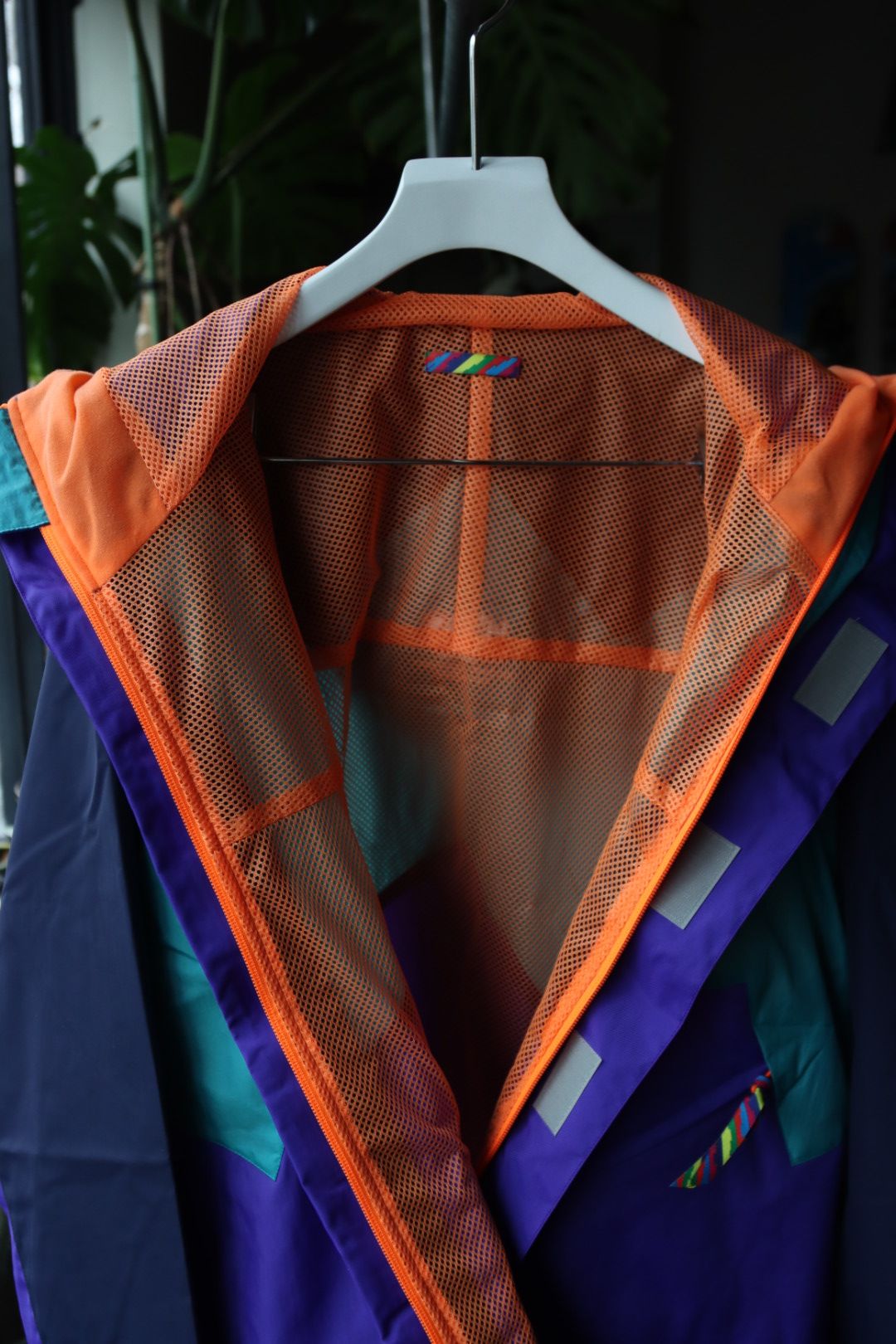 イズネス23SS マウンテンパーカー THM ANNAPURNA MOUNTAIN JACKET(1005SSJK01)PURPLE x BLUE