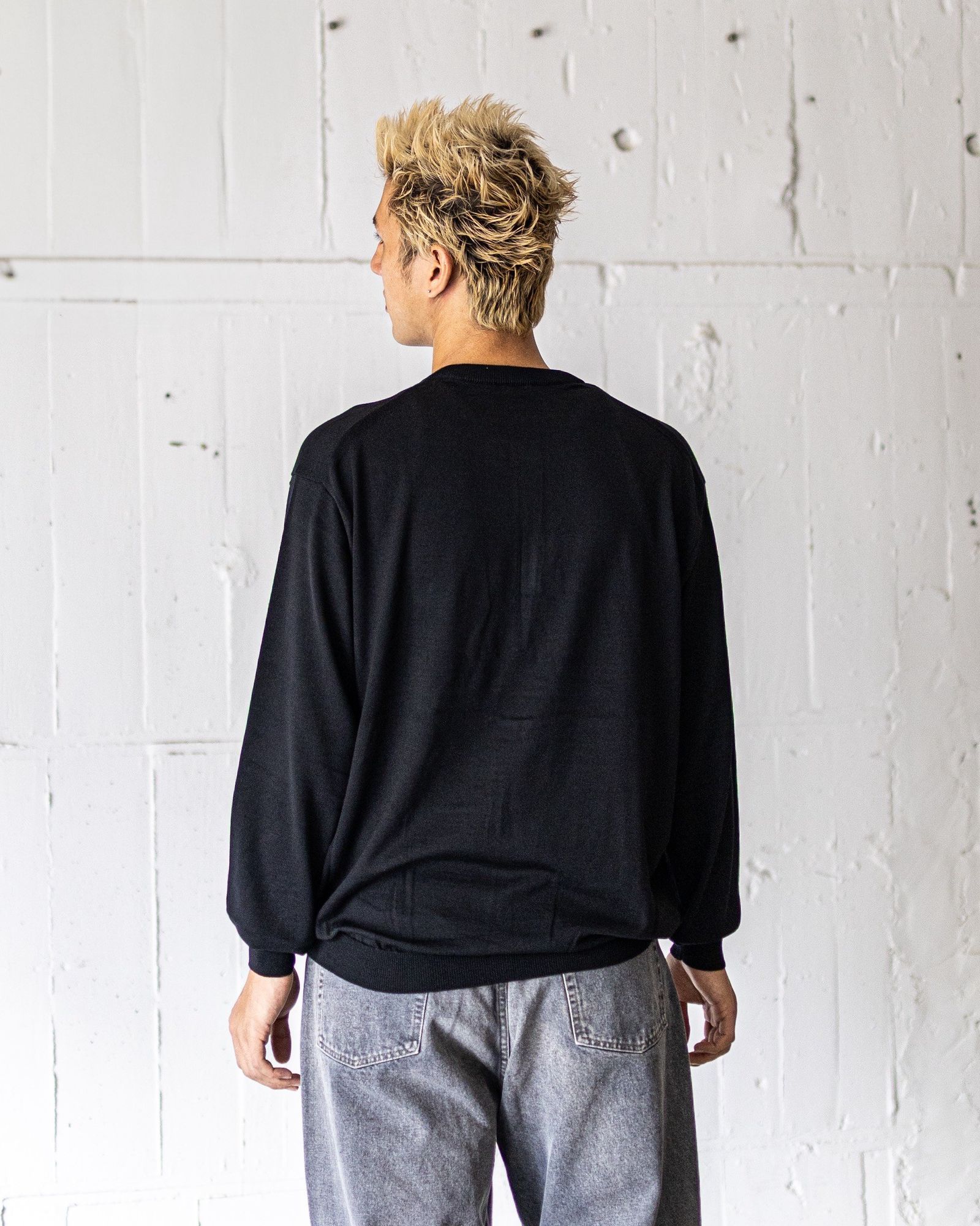 アプレッセ 2025 STYLE2  Wool Knit Henley Neck Sweater(25AAP-03-09)BLACK☆7月26日(土)発売！