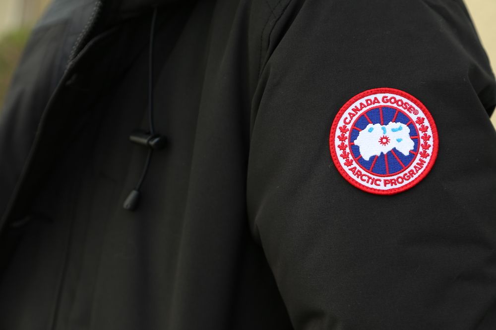 CANADA GOOSE CHATEAU PARKA FUSION FIT "BLACK" style.2020.12.5.