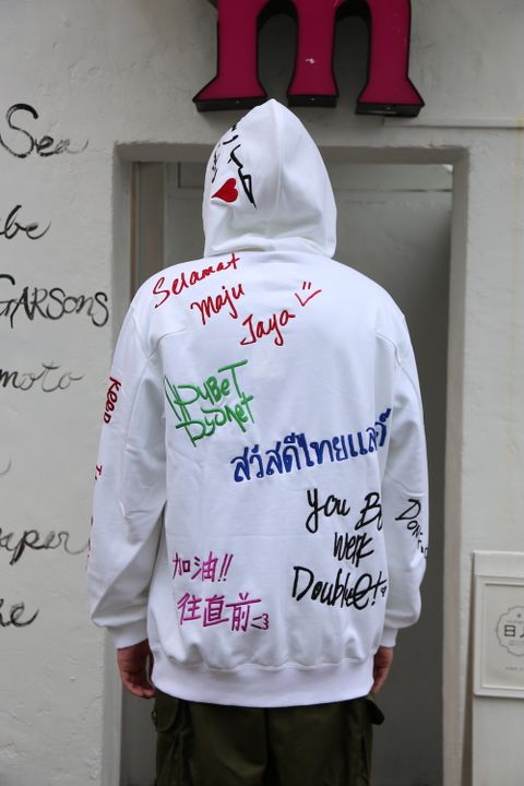 doublet MESSAGE EMBROIDERY HOODIE"WHITE"style.2020.9.12