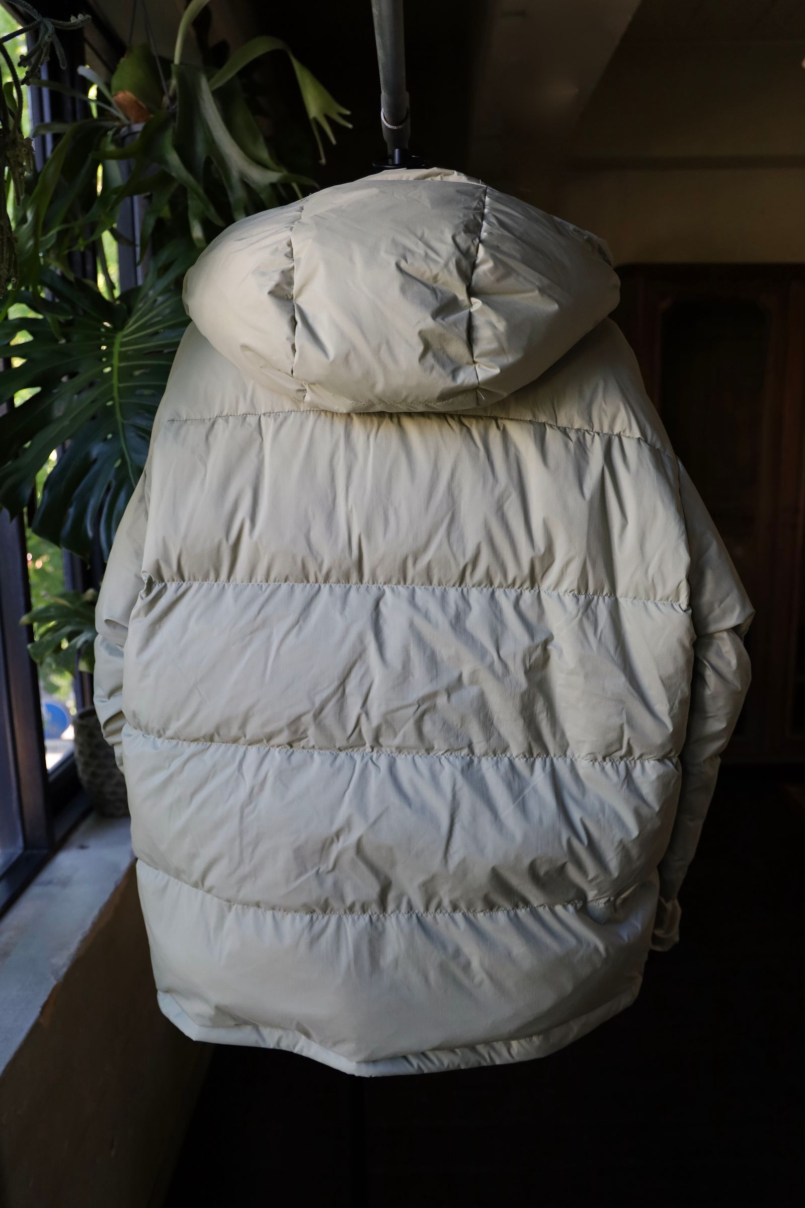 フレッシュサービス CORPORATE DOWN JACKET(FSC243-10111B)BEIGE