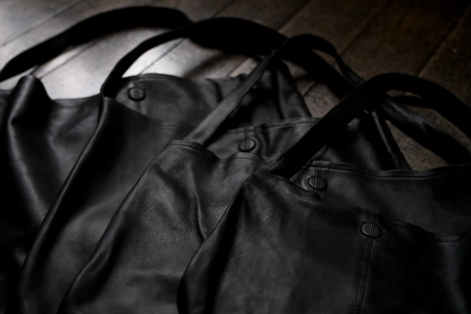 Morphee / モルフェトートバッグ CYLINDER M(CYM -BLK-1)BLACK☆3月4日発売！