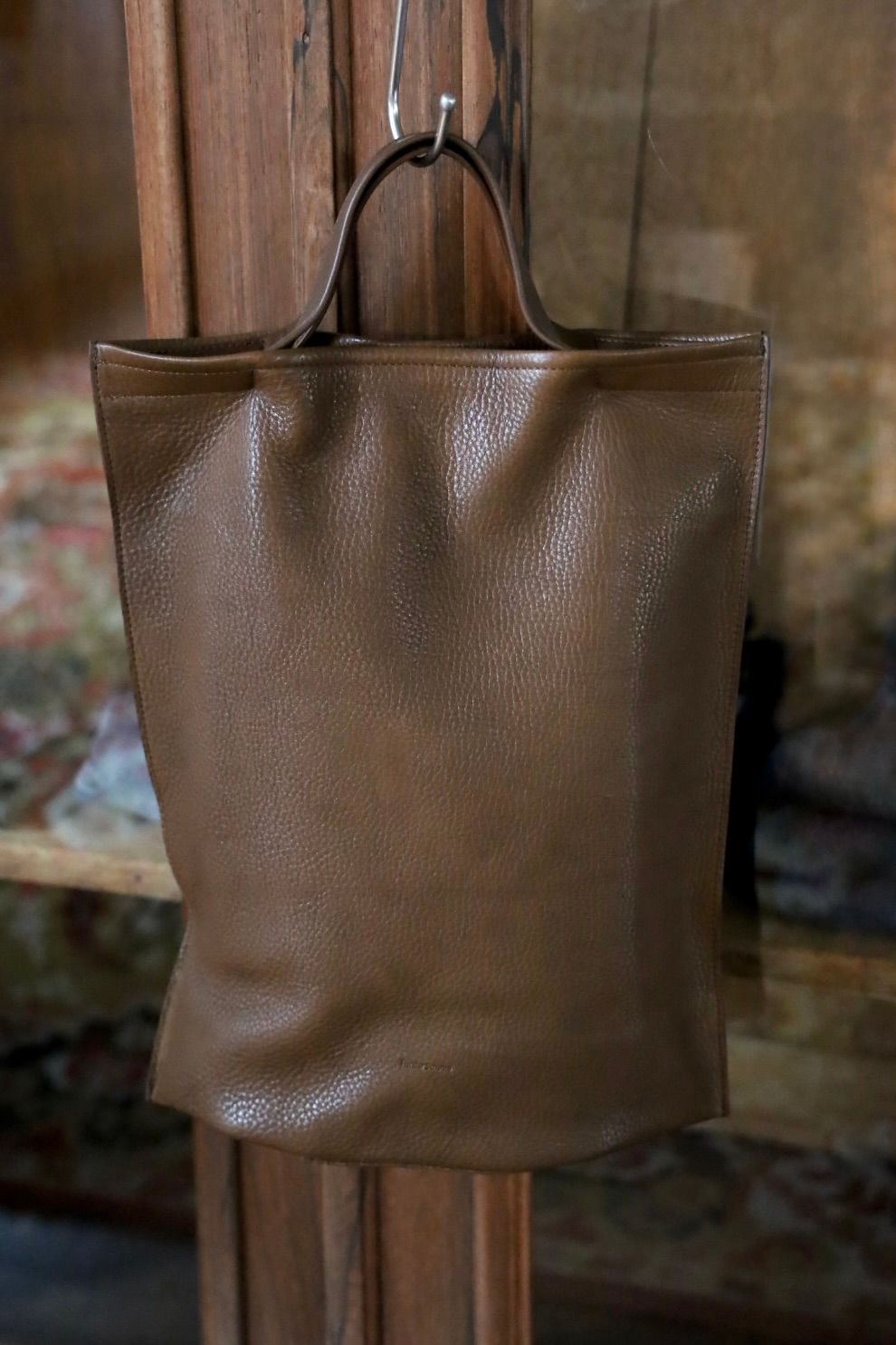 エンダースキーマ バッグ twist hand bag large(zw-b-tbb)cognac