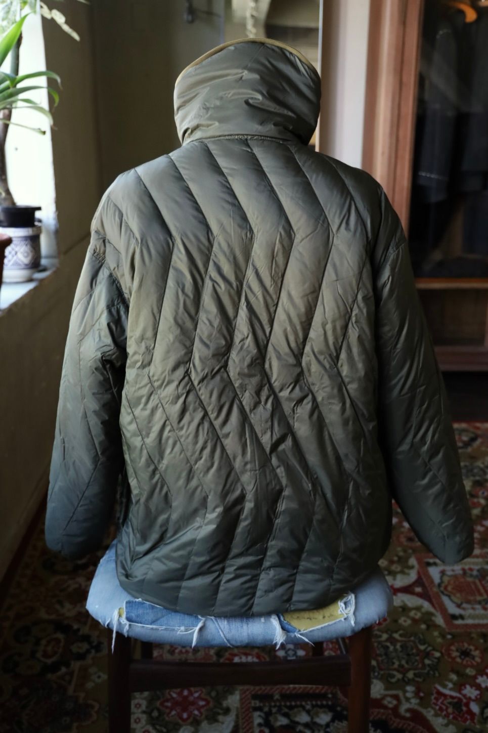 イズネス 25AW REVERSIBLE FLEECE DOWN JACKET is-ness×TAION (25AW_34_1007AWDOWNJK01)KHAKI☆新作発売！