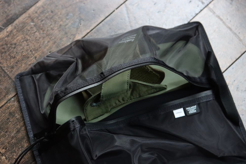 フレッシュサービス PHILMENT × FreshService SNEAKER SLEEVE(FSW-22-AC_130)BLACK