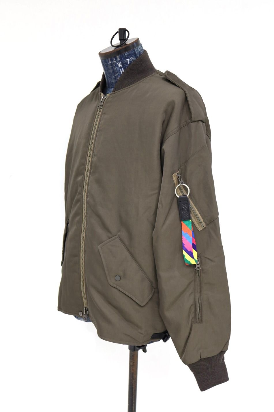 イズネス26AW  Flight Jacket Type III(26AW_33_1008AWJK02)BROWN☆10月10日(土)発売！