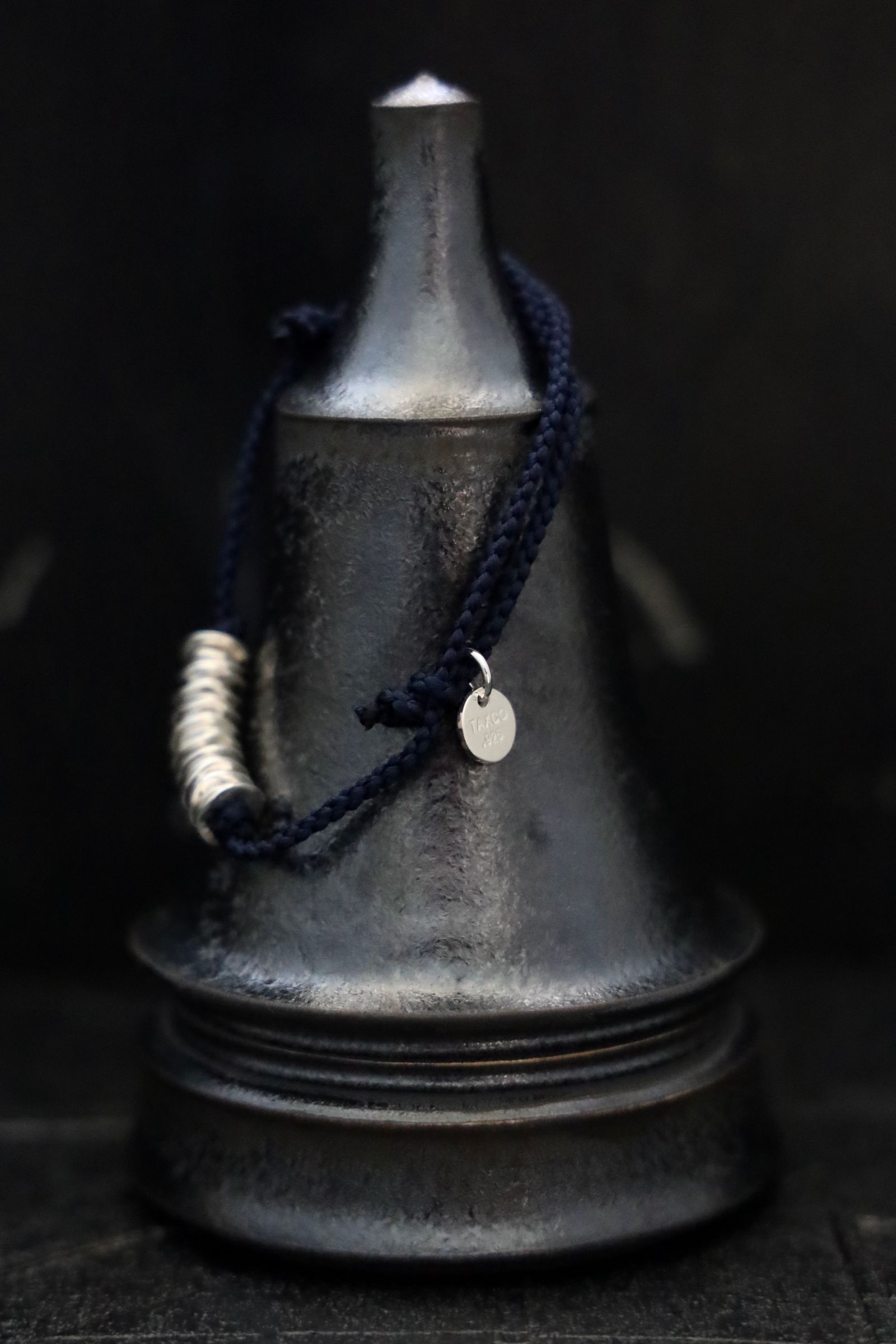XOLO JEWELRY ショロジュエリー / Piece Silk Code Bracelet-Silver- (NAVY)