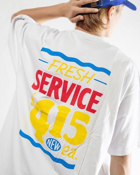 FreshService 新作CORPORATE PRINTED S/S TEE ‘‘SIGN PAINT’’style 2024.7.19