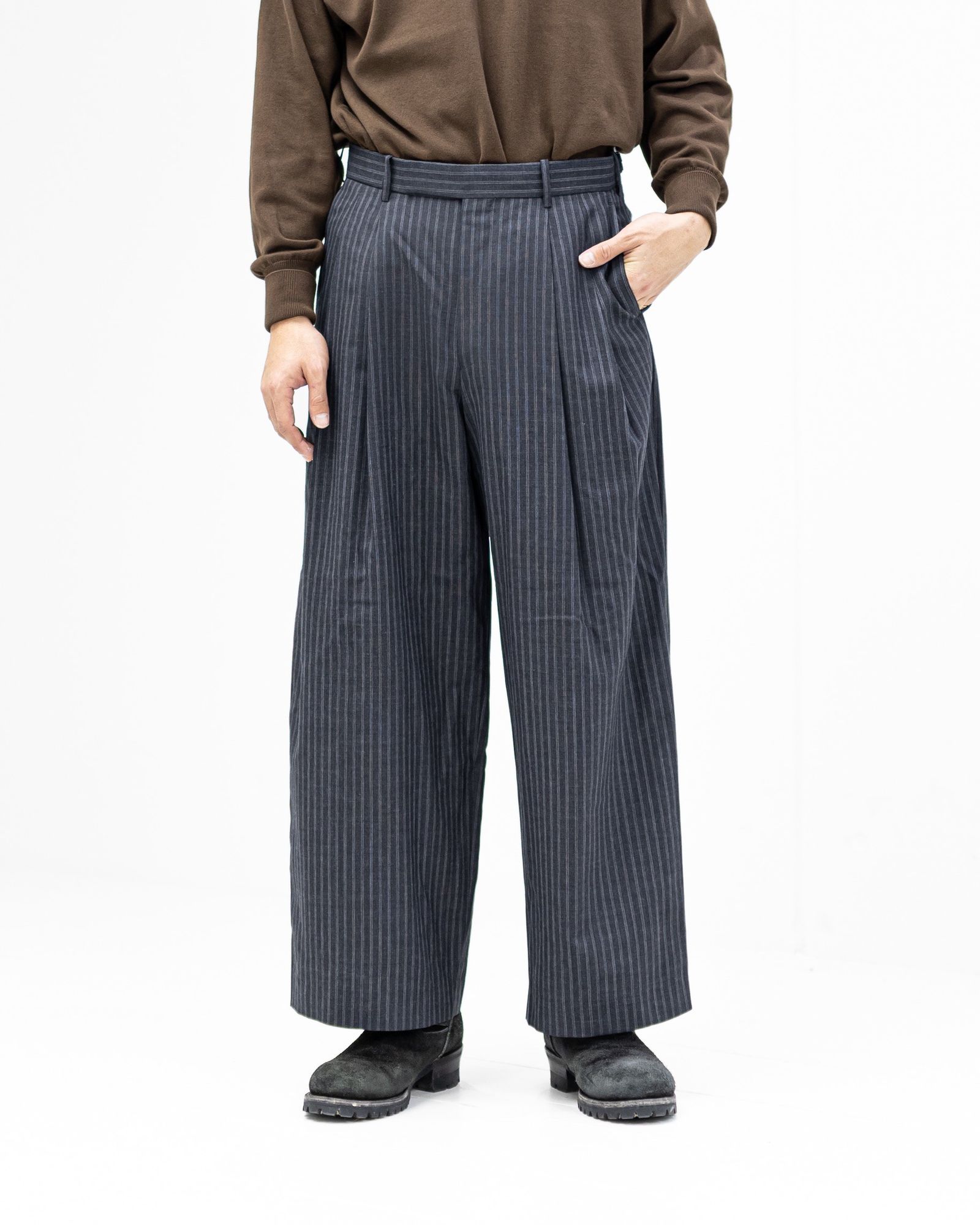 marka 26SS TWO TUCK BAGGY TROUSERS(M26A11PT02C)GRAY STRIPE☆新作発売！