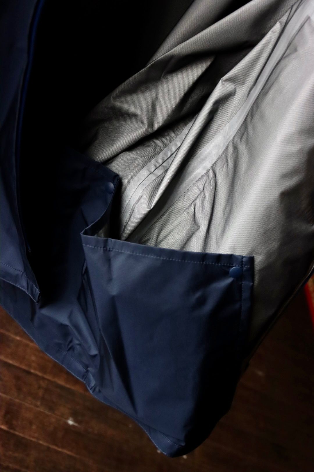 is-ness イズネス24SS 3-LAYER TRANSFORMABLE JACKET(1006SSJK01)NAVY